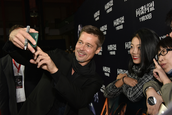 Брэд Питт наслаждается жизнью после расставания с Джоли