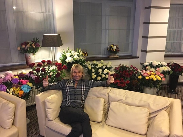 Олег Винник встречался сразу с четырьмя женщинами