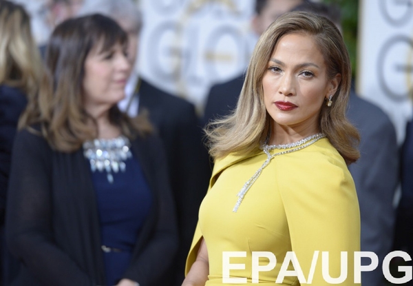 На Дженнифер Лопес подали в суд производители ховербордов