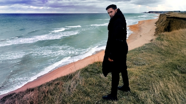 Виталий Козловский посвятил новый клип своей любви