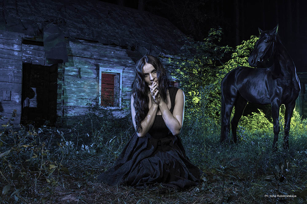 Надежда Мейхер, Анна Завальская и Иллария позировали в необычных образах