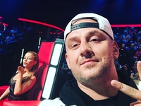 Голос країни 7 сезон: в первом прямом эфире спецэффекты и сильные вокалы