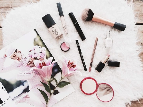 10 лайфхаков для повседневного макияжа