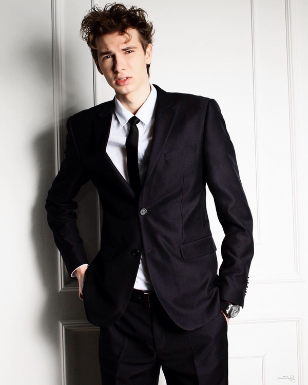 Белорусский певец получил закрытую черепно-мозговую травму в Москве