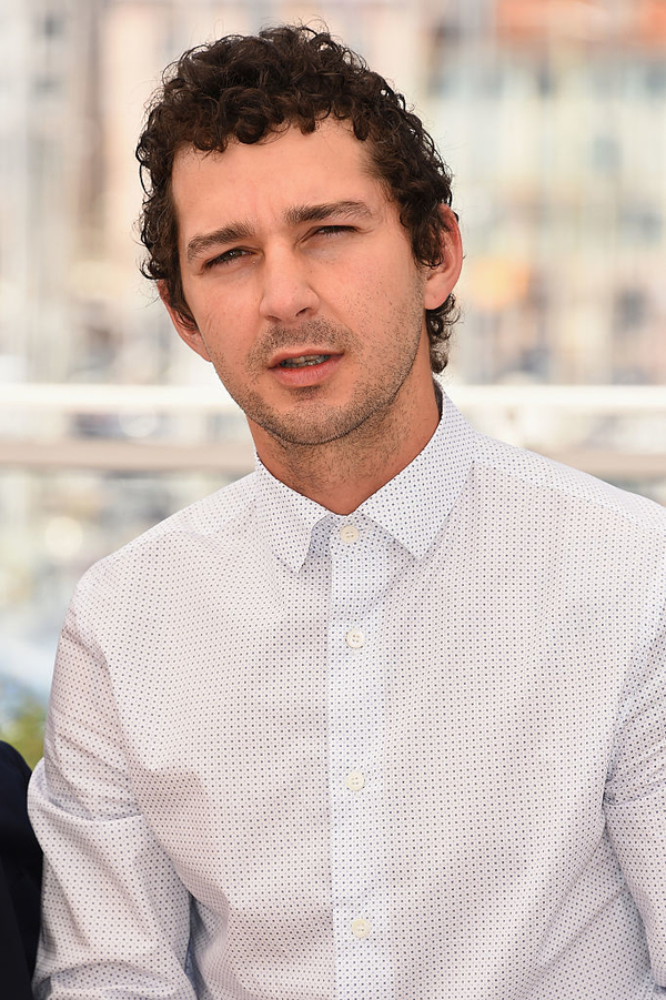 Шайя ЛаБаф поскандалил с барменом из-за картошки фри