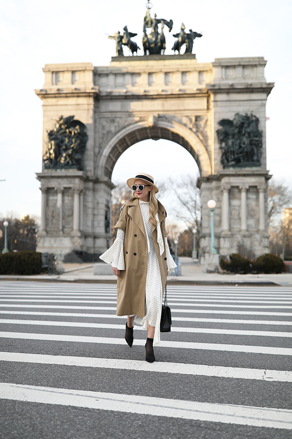 Вместо верхней одежды: что носить прохладной весной