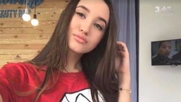 Золотая молодежь: СМИ рассекретили люксовую жизнь дочерей полковника МВД