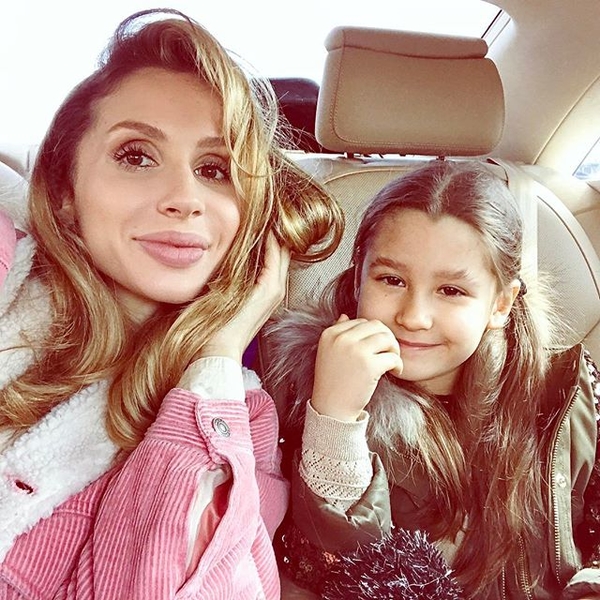 LOBODA порадовала подписчиков новыми фото с дочерью