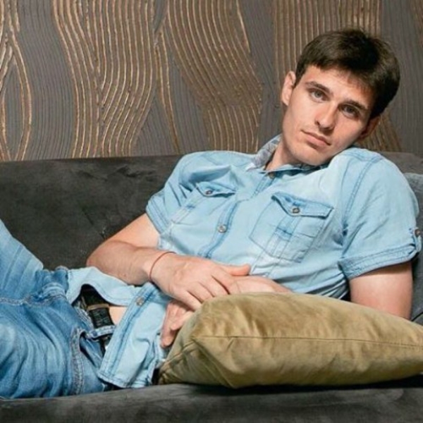 Звезда фильма Обитаемый остров прокомментировал попытку суицида