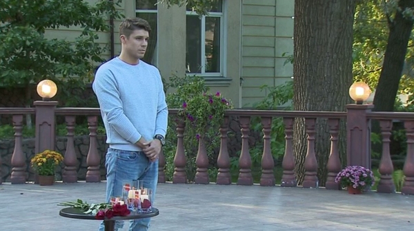 Холостяк 7 сезон онлайн: кто ушел в шестом выпуске