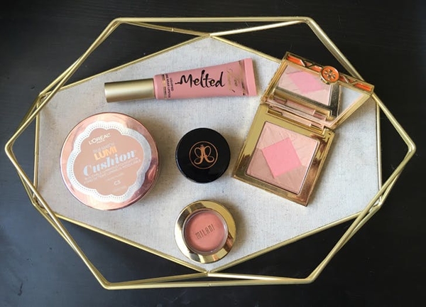 ТОП-5 вещей, которым нет места в вашей косметичке