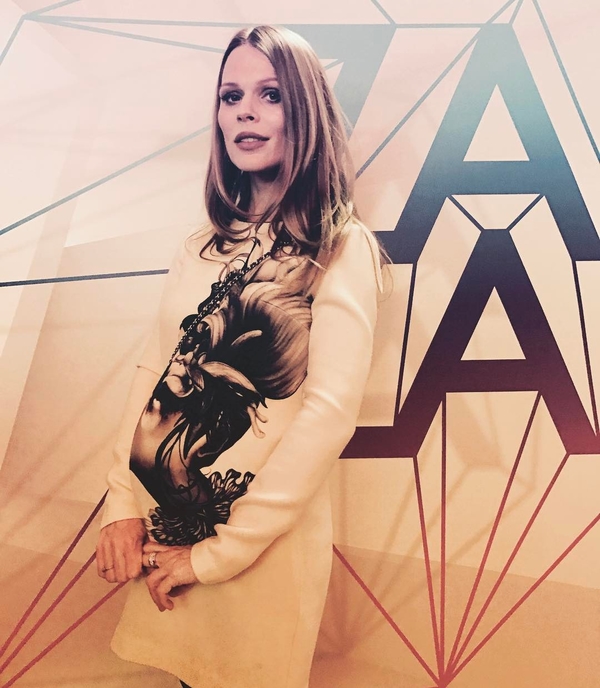 Ольга Фреймут опровергла новость о родах в США