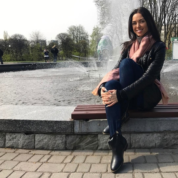 Вика из НЕАНГЕЛОВ рассказала, как познакомилась с новым бойфрендом