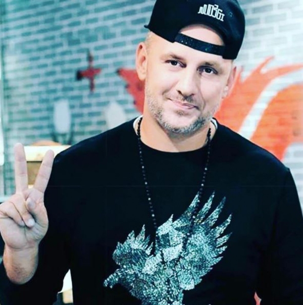 Потап рассказал, с чего начинается его утро