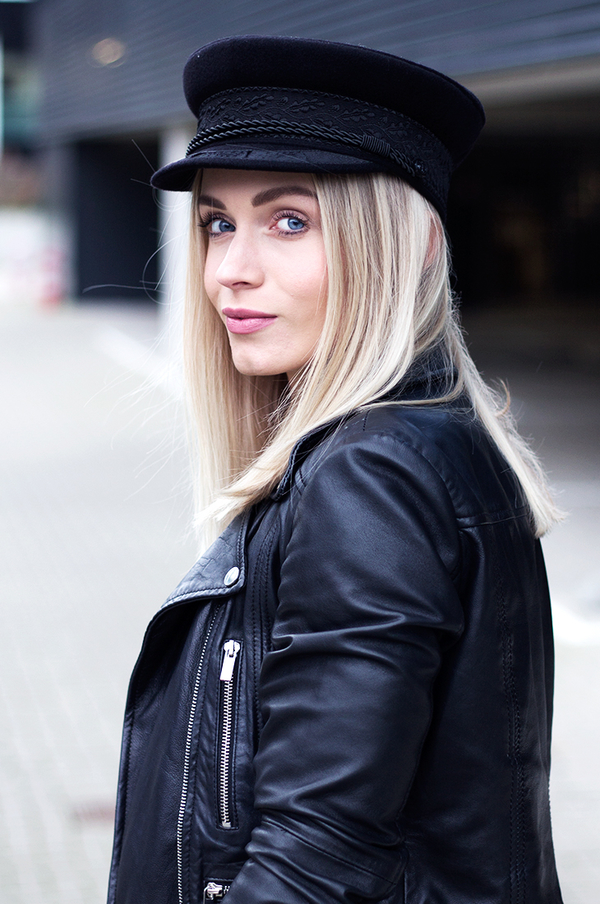 Стилист Джиджи Хадид рассказала, в чем нуждается твой летний гардероб