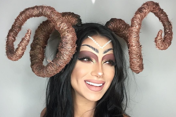 instagram.com/starlit_makeup