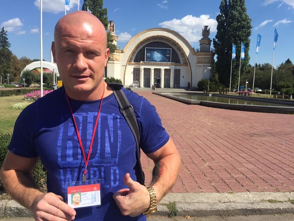 Вячеслав Узелков сбил лося и разбил свою машину