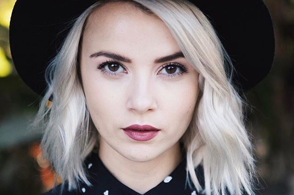 instagram.com/mikanewton