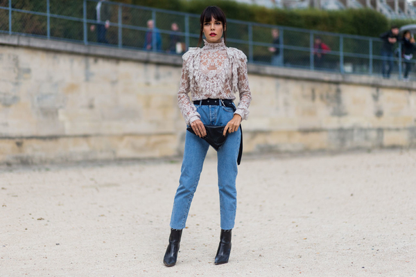 Стильные топы, которые станут изюминкой образа