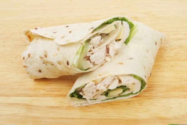 Рулеты из лаваша: три рецепта для завтрака