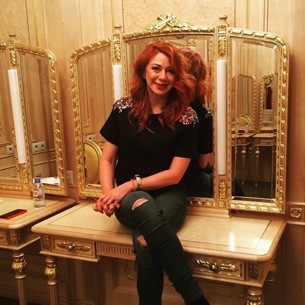 Муж Билык снова снял для Алены Апиной пикантное видео