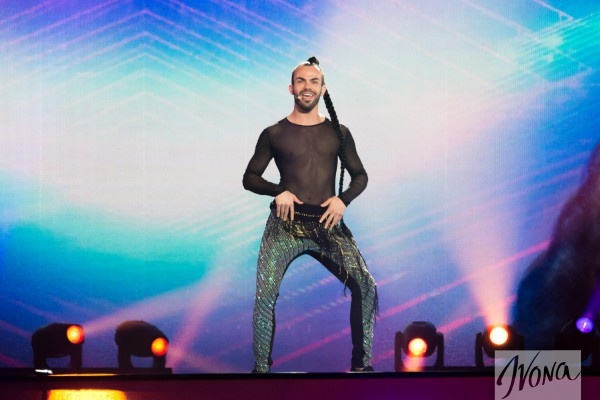 Евровидение 2017: длинная коса и прозрачное боди участника из Черногории