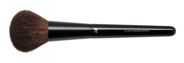 Пять кистей для макияжа, которые должны быть в твоей косметичке