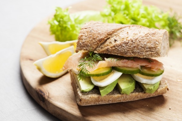 Что приготовить на завтрак: три рецепта из авокадо