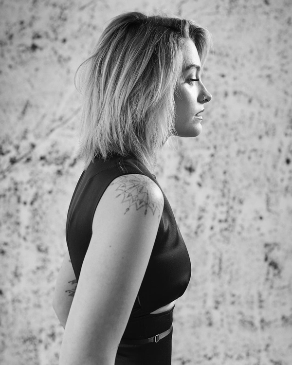 Модные слухи: Пэрис Джексон станет лицом Calvin Klein