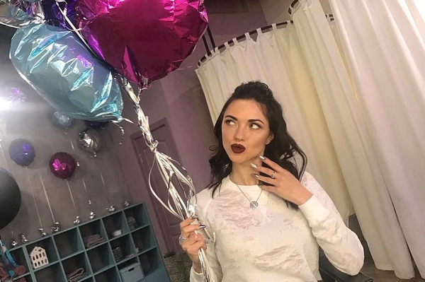 instagram.com/vikanablack