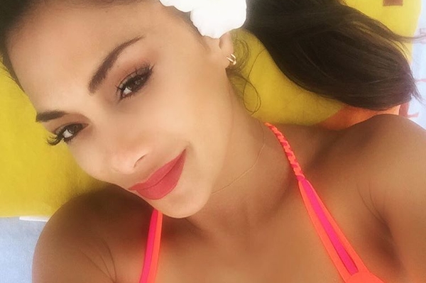 instagram.com/nicolescherzy