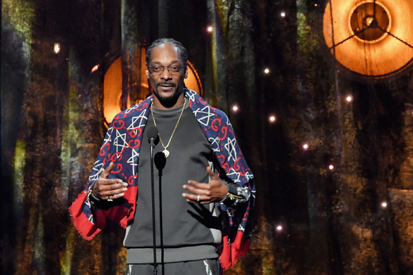 Снуп Догга затмила сурдопереводчица на концерте