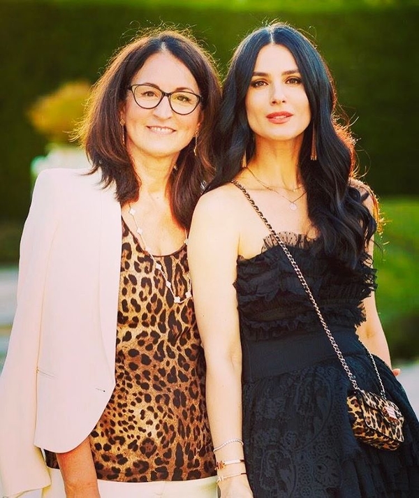 День матери 2017: как звезды поздравляют мам