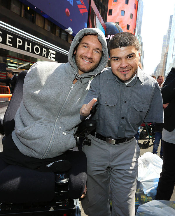 Ник Вуйчич бесплатно выступит в Киеве на Крещатике