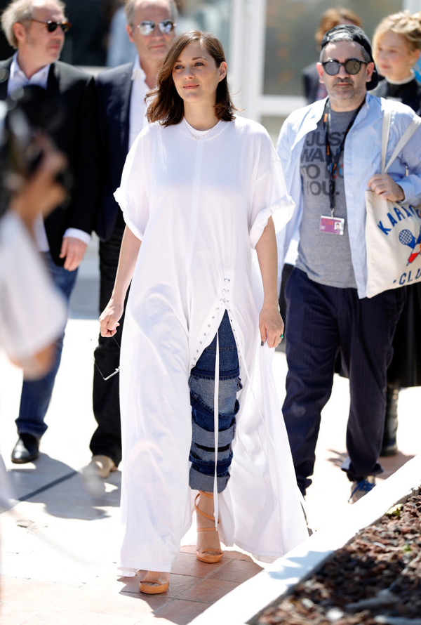 Каннский кинофестиваль 2017: конкурсную программу откроет фильм с Марион Котийяр