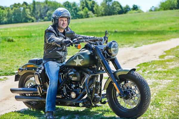 Виктор Павлик снял видео на любимую песню мамы Кузьмы