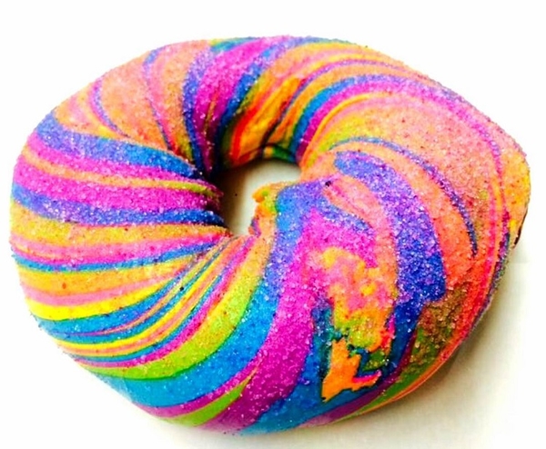 Новый фуд-тренд: галактические багели