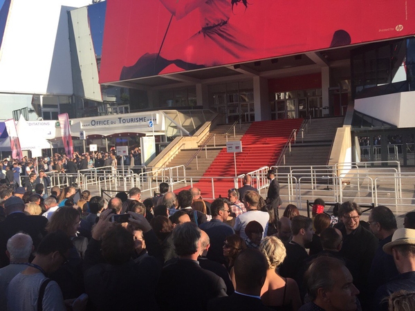 Каннский кинофестиваль 2017: гостей эвакуировали из-за угрозы теракта