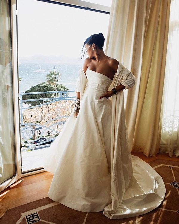 Каннский фестиваль 2017: лучшие выходы звезд в белых платьях