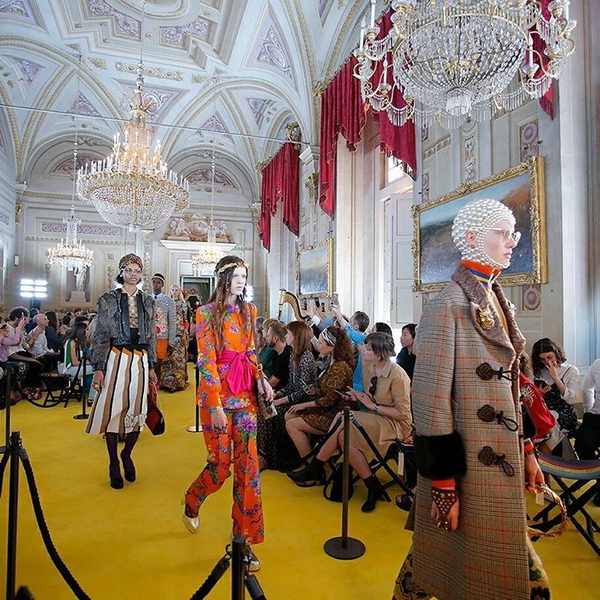 Возвращение к истокам: во Флоренции прошел круизный показ Gucci