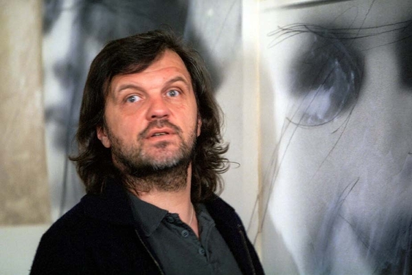 Эмира Кустурицу госпитализировали после ДТП в Сербии