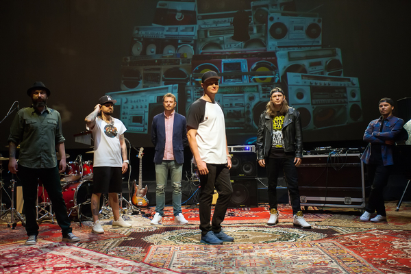 Голий Король: Бумбокс отправляются в концертный тур