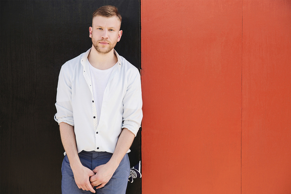 Одесский поэт ответил на провокационный стих Ивана Дорна