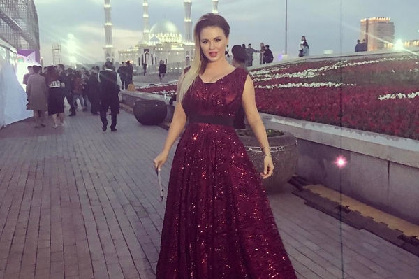 instagram.com/ann_semenovich