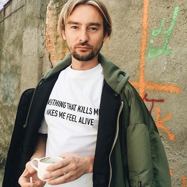 Алан Бадоев опубликовал свои детские фото