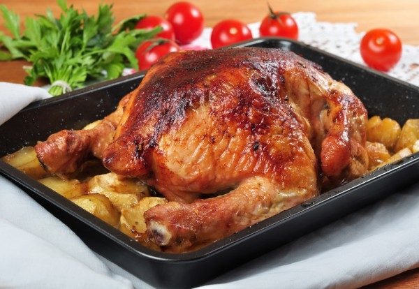 Как приготовить запеченную курицу: ТОП-5 рецептов