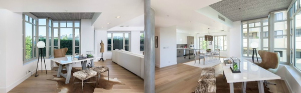 Дома звезд: Кендалл Дженнер и Иоланда Хадид