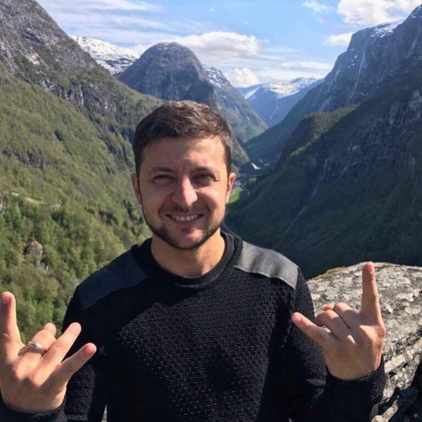 Дети актеров Квартала 95 трогательно поздравили своих пап с Днем Отца