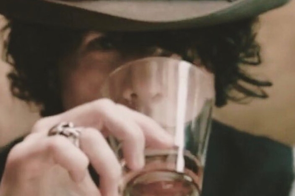 instagram.com/iamlpofficial