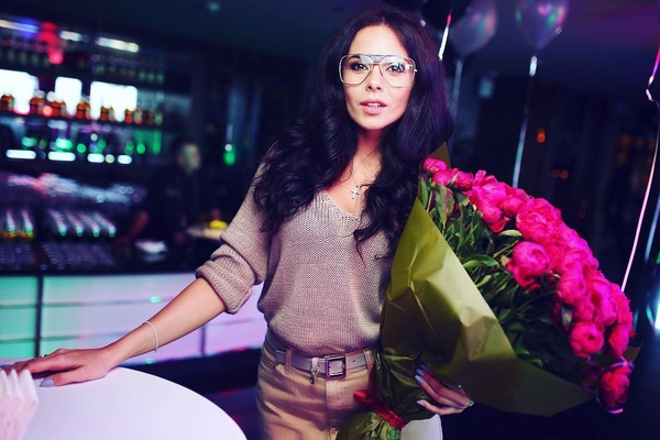 Настя Каменских с Потапом посетили известную тюрьму